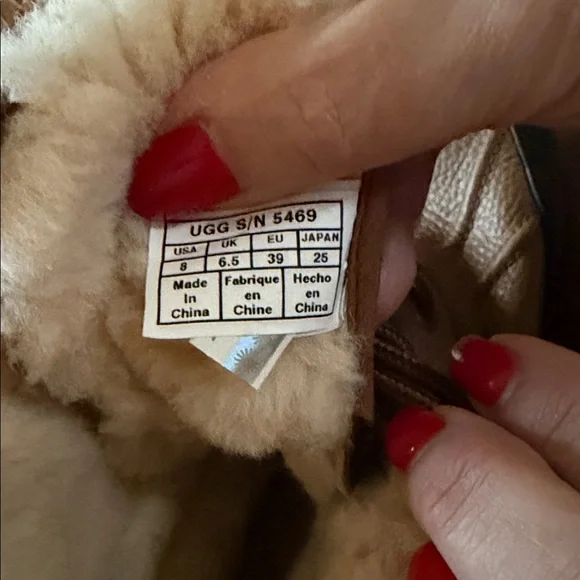 UGG Adirondack boots - Picture 3 of 5